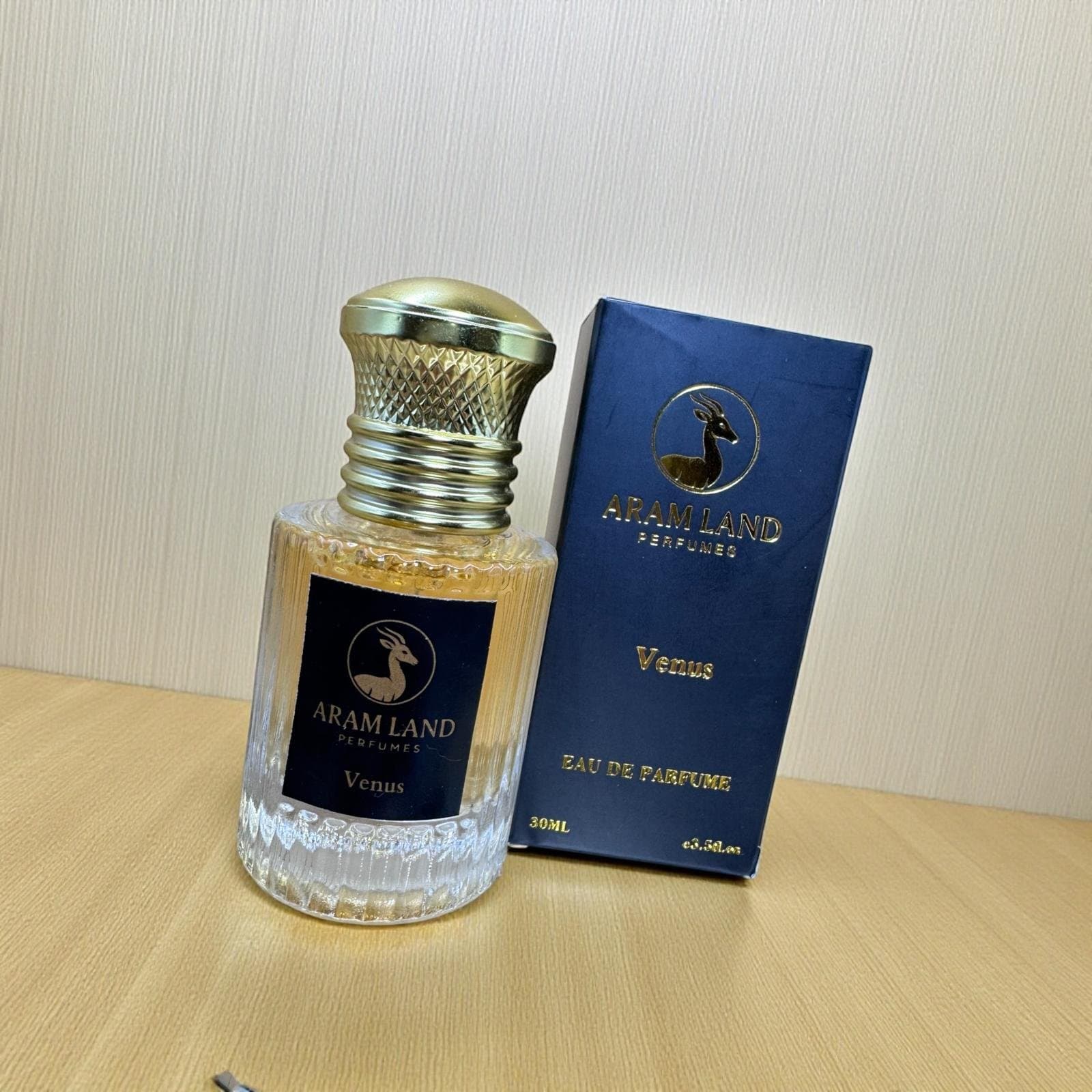 عطر فينوس ٣٠ مل