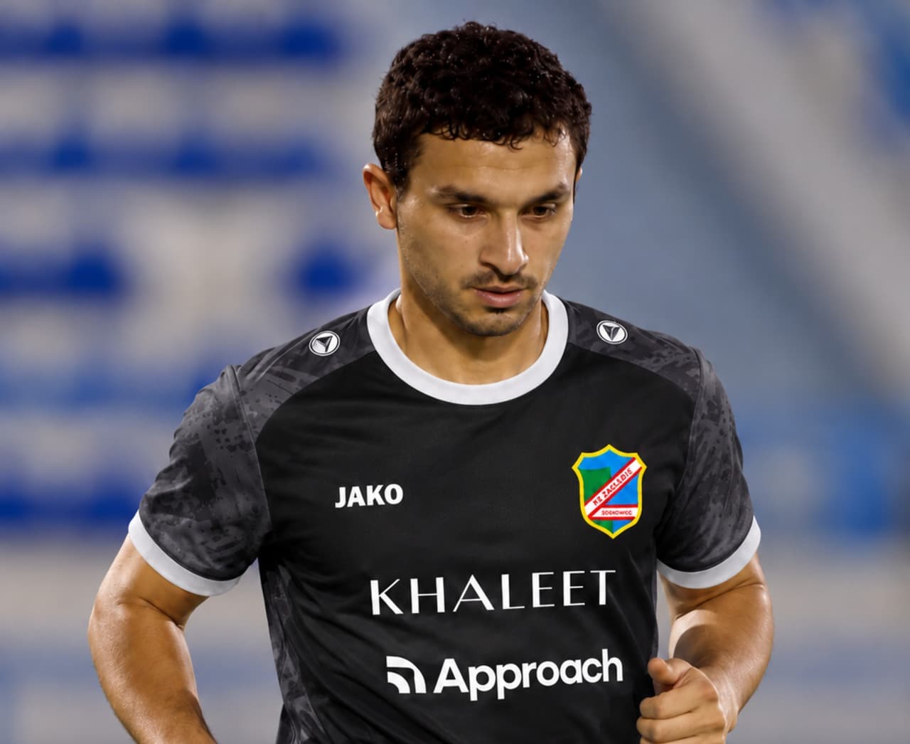 Official Kit (Black) 26/27