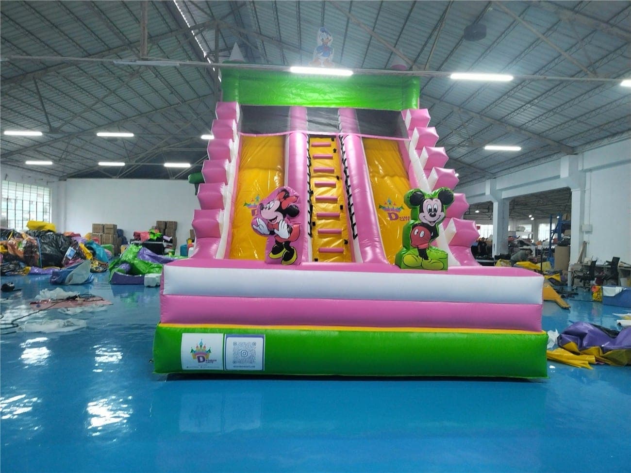 Mickey & Minnie Slide (N7052)