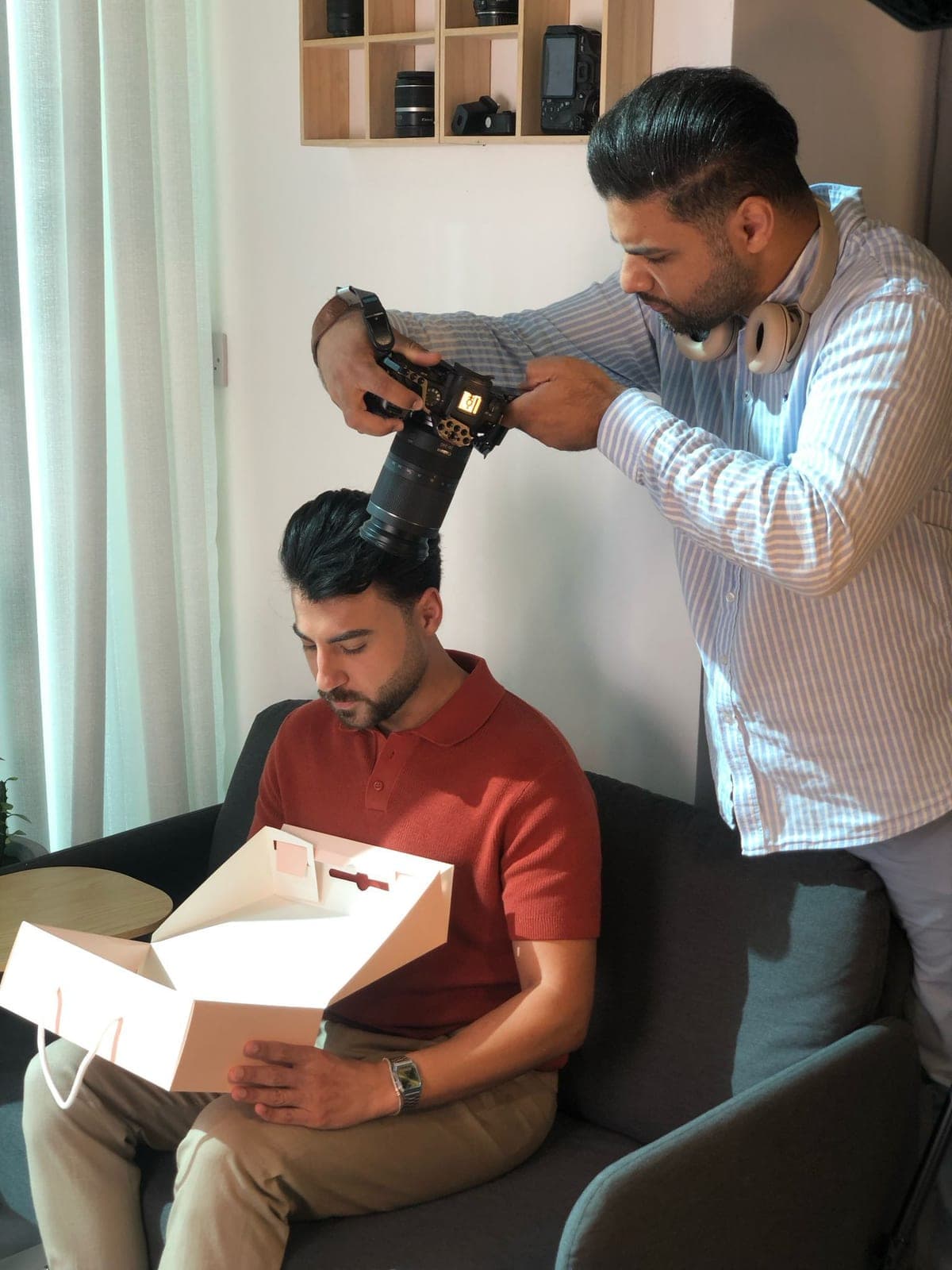 تصوير فيديو داخل الاستديو