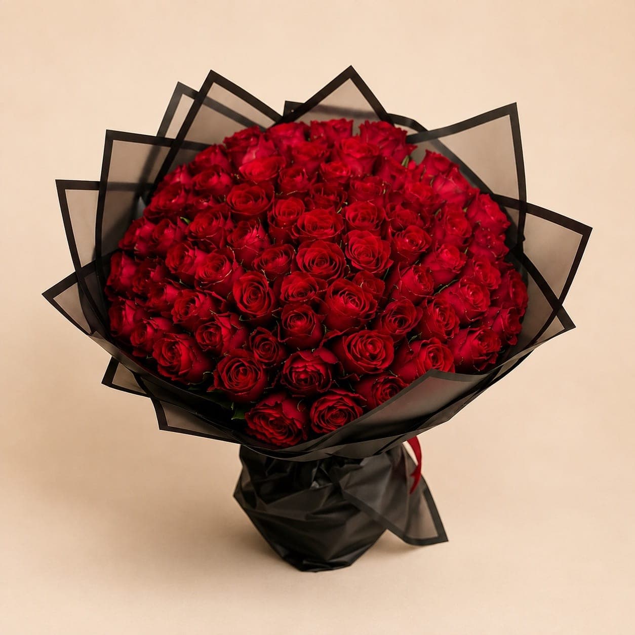 كريمزون جراندير – 60 وردة حمراء